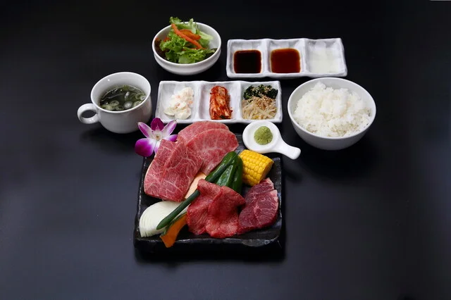 仙台牛焼肉 バリバリ 青葉通り店 - 大町西公園（焼肉）の写真