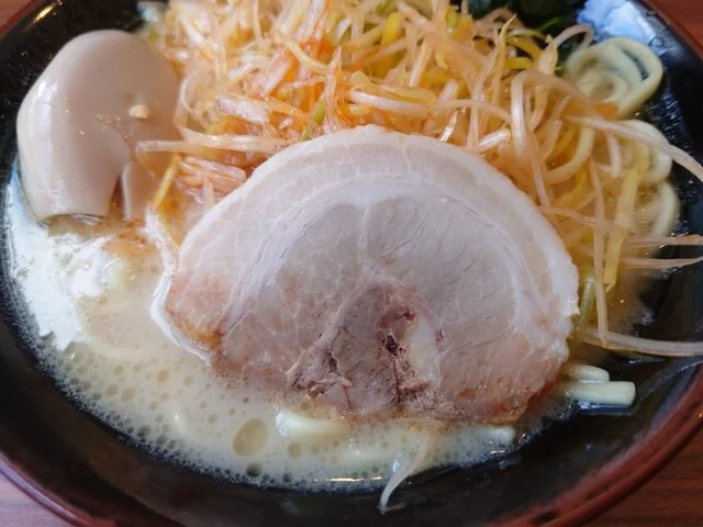 壱角家 弘前店 - 運動公園前（ラーメン）の写真