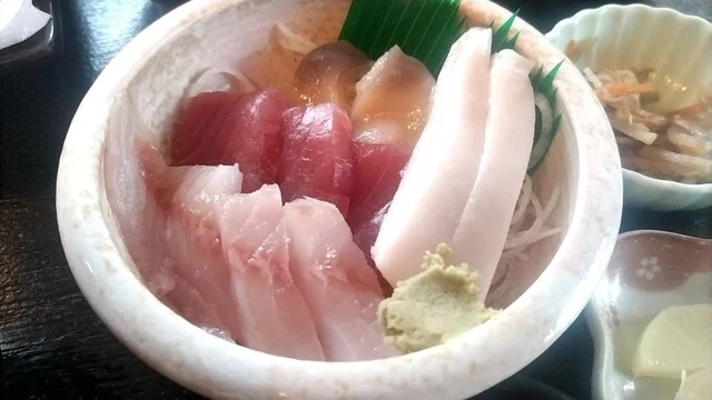 和食 魚靖（和食 ウオヤス） - 八木山動物公園（海鮮）の写真