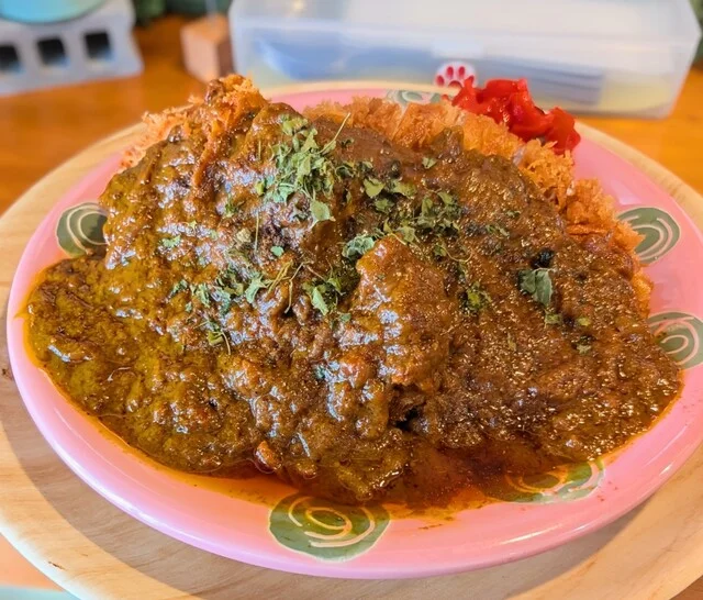 カツカレー専門店　カリーハウス マシャーーラ - 黒松（カレー）の写真