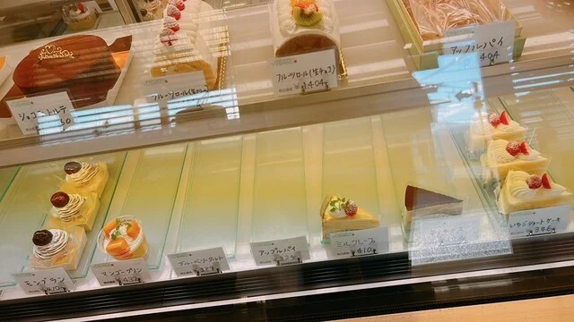 雄新堂 - 志津川（パン）の写真