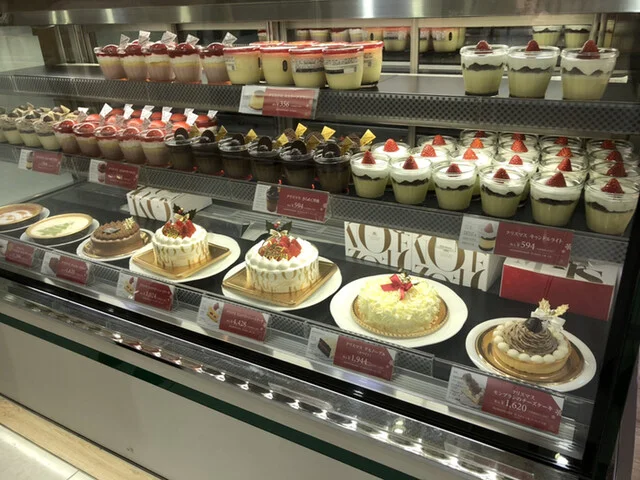 モロゾフ さくら野弘前店 - 弘前（洋菓子）の写真