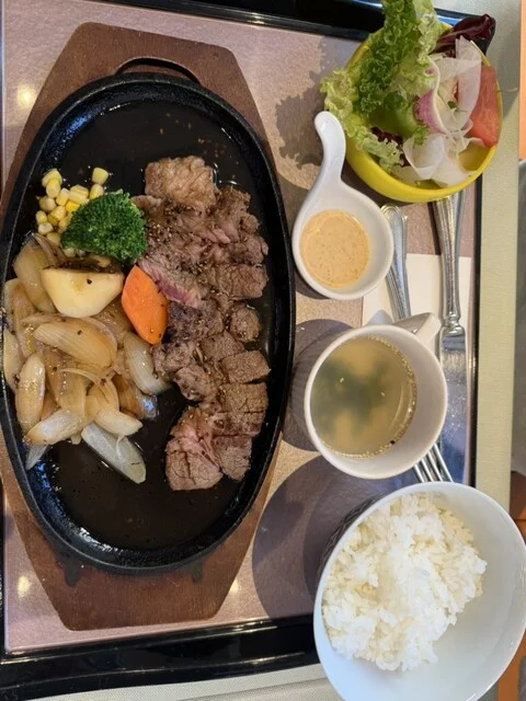 しんぶんカフェ - 本八戸（カフェ）の写真