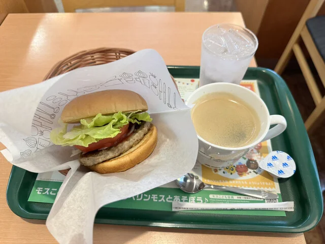 モスバーガー 八戸三日町店 - 本八戸（ハンバーガー）の写真