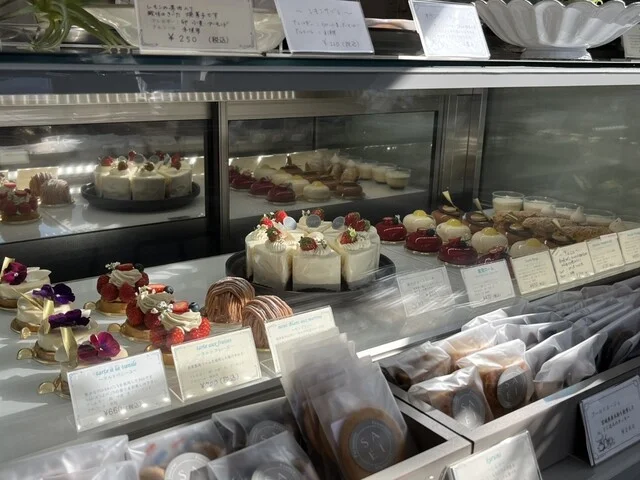 フランス菓子 aise（エズ） - 八乙女（ケーキ）の写真