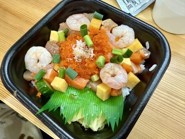 丼丸 八戸店 - 本八戸（海鮮丼）の写真