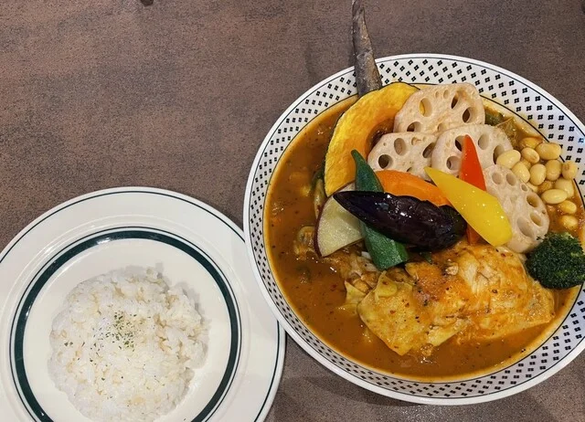 Rojiura Curry SAMURAI. 新利府南館店（ロジウラカリーサムライ） - 新利府（スープカレー）の写真