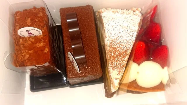 パティスリー モンク（patisserie monk） - 塩釜（ケーキ）の写真