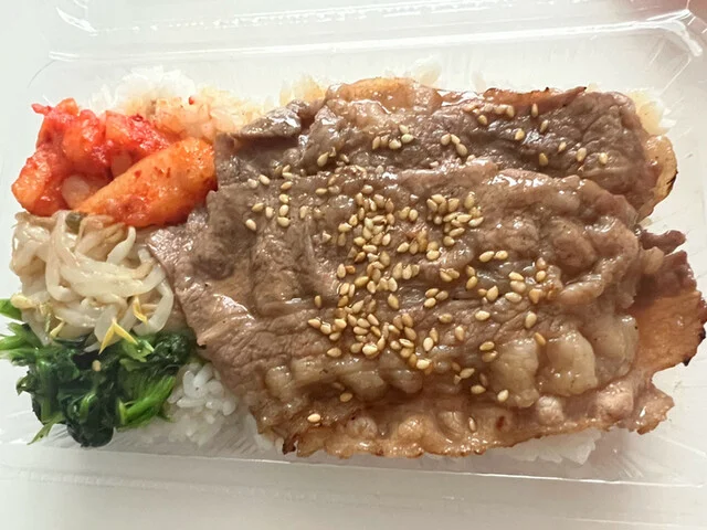 七輪焼肉弁当 蓮桜（REN&ndash;OU） - 弘前（弁当）の写真