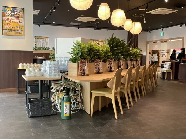 GURUNAVI FOODHALL WYE 八戸ラピア店（グルナビ フードホール ワイ） - 小中野（レストラン）の写真