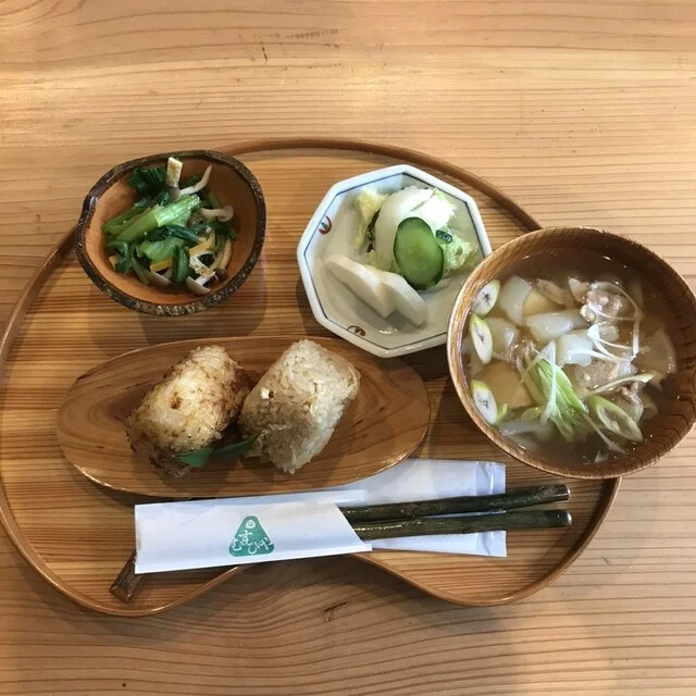 鳴子の米プロジェクト むすびや - 中山平温泉（おにぎり）の写真