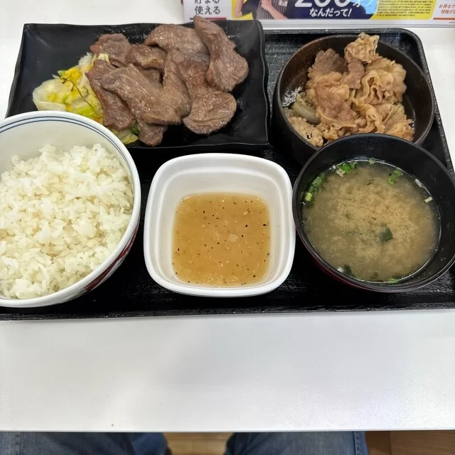 吉野家 45号線八戸類家店 - 小中野（牛丼）の写真