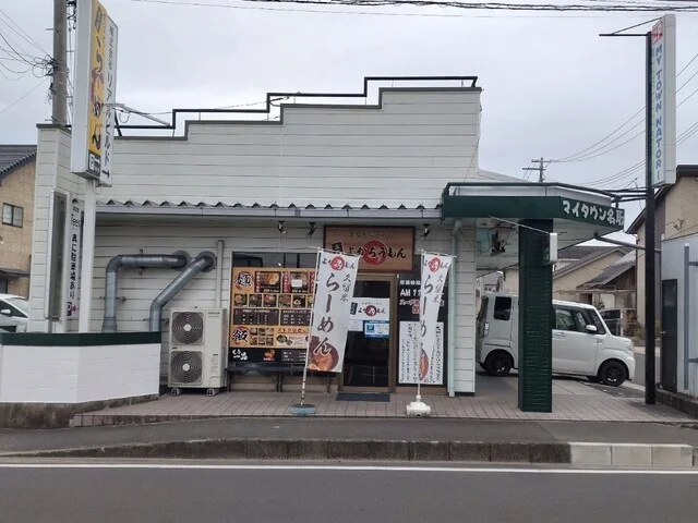 久留米ラーメン 三代目よかろうもん - 名取（ラーメン）の写真
