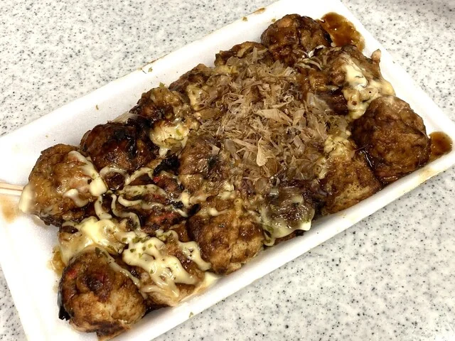 たこ焼きイヴちゃん（伊深商店） - 杜せきのした（食堂）の写真