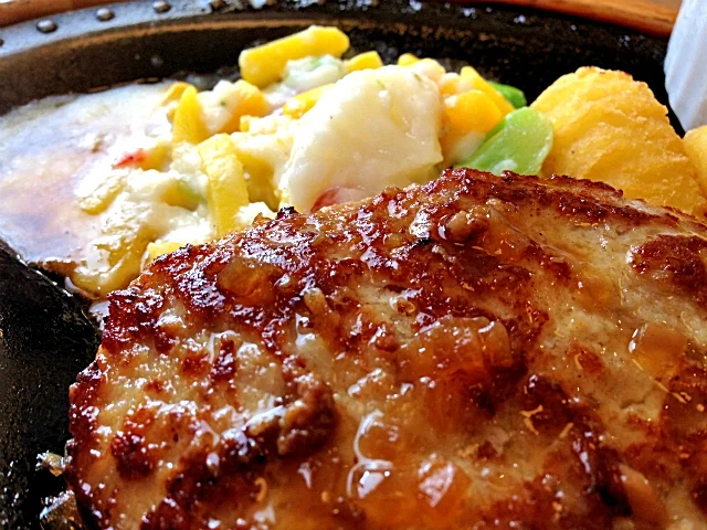 びっくりドンキー 湊高台店 - 白銀（ファミレス）の写真