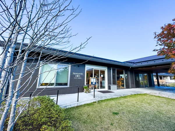 ノキシタカフェ オリーブの小路（NOKISHITA CAFE OLIVE-KOMICHI） - 岩切（カフェ）の写真