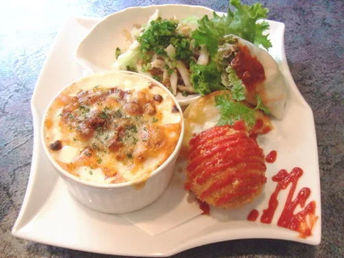 義味家（ギミヤ） - 不動の沢（洋食）の写真