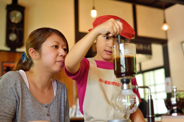 赤い屋根の喫茶店 駅舎（エキシャ） - 芦野公園（喫茶店）の写真
