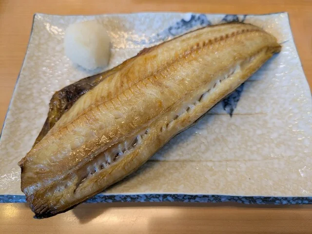 北海道に来たらまずは海鮮丼。 : いくら亭の写真