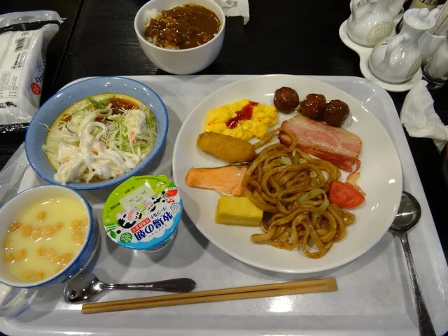 和洋朝食バイキング : 北見ピアソンホテルの写真