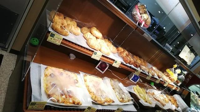 グランシャリオ（BAKERY Grand Chario） - 室蘭（パン）の写真
