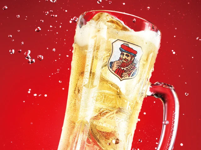 一人飲みにちょうどいい : やきとり酒場 金ピカハイボールの写真