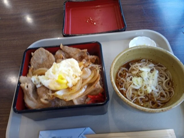 てんてこまい - 北見（そば）の写真