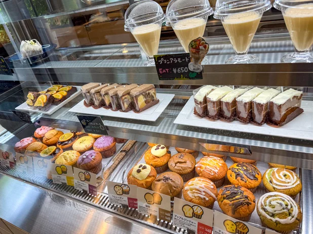 フラットホワイト コーヒー ファクトリー 荒井店（FLATWHITE COFFEE FACTORY） - 荒井（カフェ）の写真