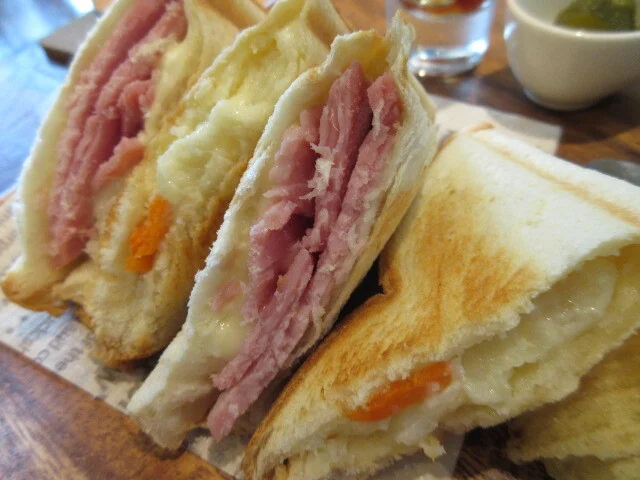 SIMON GALLERY CAFE（サイモン ギャラリー カフェ） - 大和町その他（カフェ）の写真