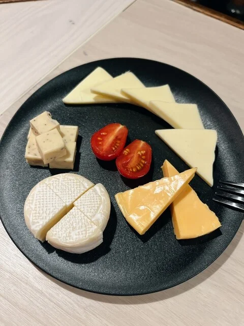 FURANO foods&bar 樂（ラク） - 富良野（ダイニングバー）の写真