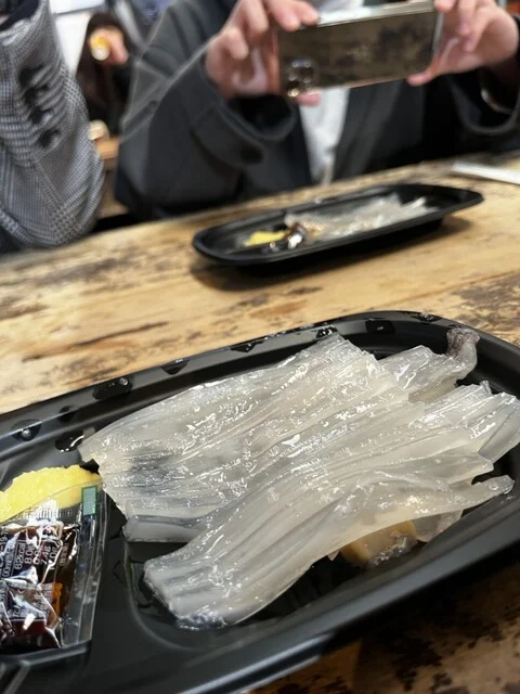 函館朝市 駅二市場 活いか釣り広場 - 函館（海鮮）の写真