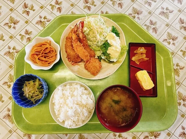 魚いち亭（うおいちてい） - 魚市場通（食堂）の写真