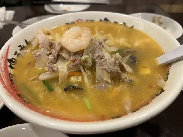 飲む人も食べるだけの人も♡塩ラーメンがめちゃウマ♡♡ : 函館麺屋 ゆうみんの写真