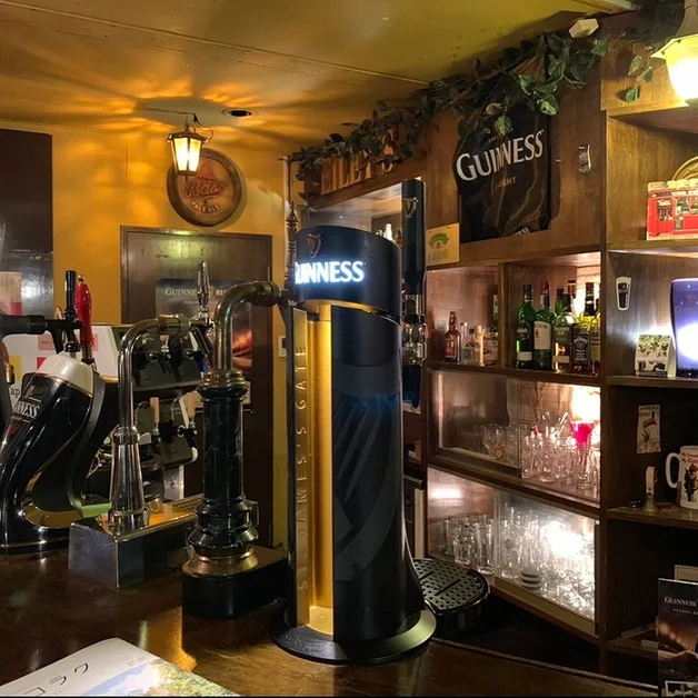 IRISH PUB EILEY'S 本町店（アイリッシュパブエイリーズホンチョウテン） - 五稜郭公園前（バー）の写真