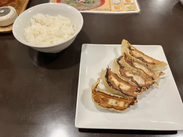 飲む人も食べるだけの人も♡塩ラーメンがめちゃウマ♡♡ : 函館麺屋 ゆうみんの写真