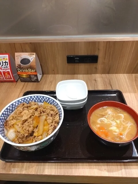 吉野家 室蘭中島店 - 東室蘭（牛丼）の写真