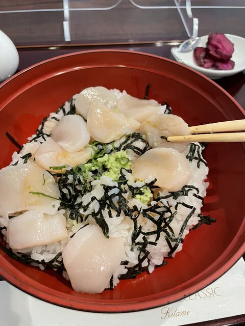 【ホタテ丼】〜ホテルで朝食をシリーズ（１） : ホテルベルクラシック北見の写真