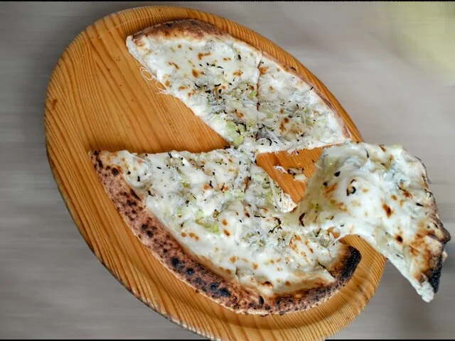 ピッツェリア ポポラーレ（pizzeria popolare） - 糸井（イタリアン）の写真