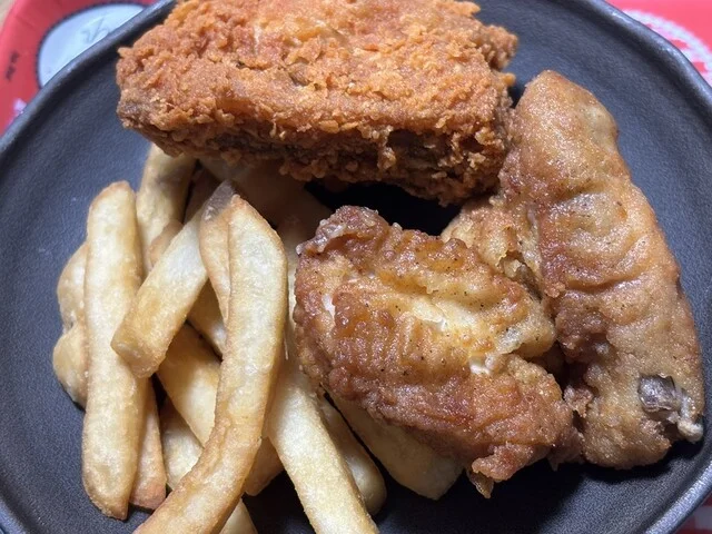 ケンタッキーフライドチキン 網走駒場店 - 鱒浦（レストラン）の写真