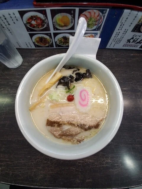 らーめん山頭火 旭川ラーメン村店（さんとうか） - 南永山（ラーメン）の写真