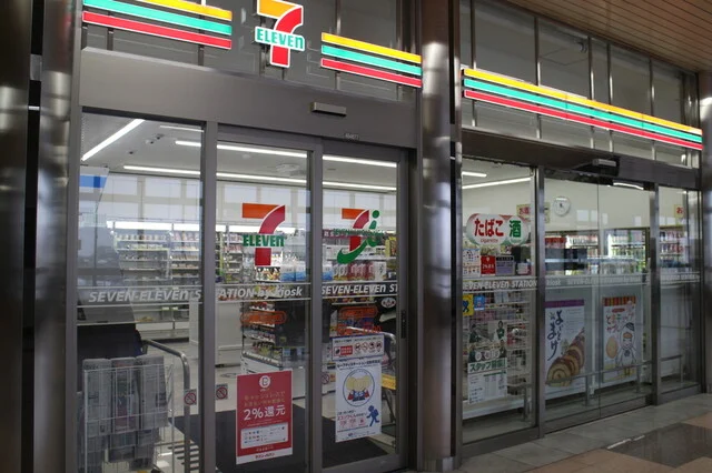 セブンイレブン 北海道ST苫小牧店（SEVENELEVEN） - 苫小牧（コンビニ・スーパー）の写真