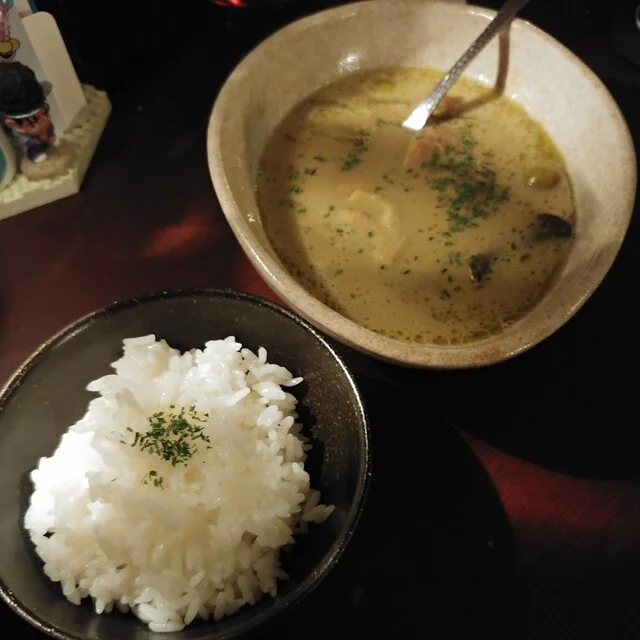 酒場 裏窓 - 旭川（バー）の写真