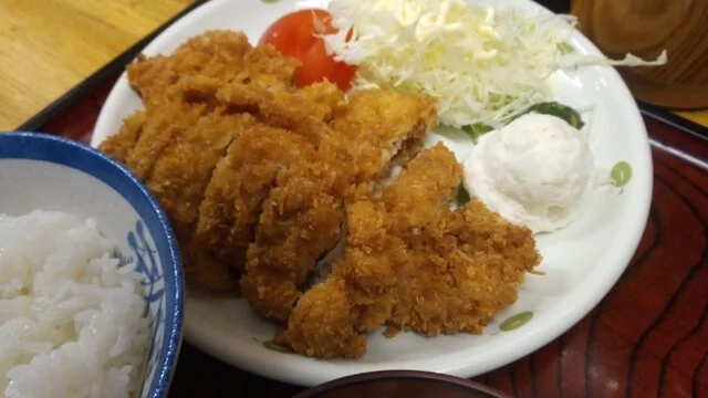 食事の店お津奈 - 青葉（食堂）の写真