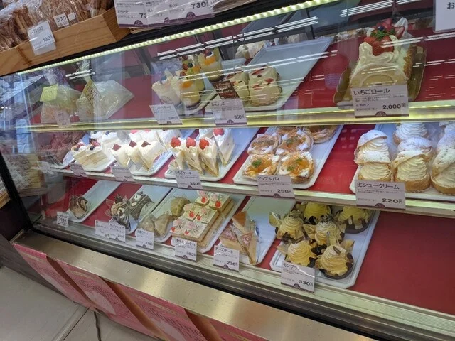 三星 マックスバリュ 花園店 - 青葉（ケーキ）の写真