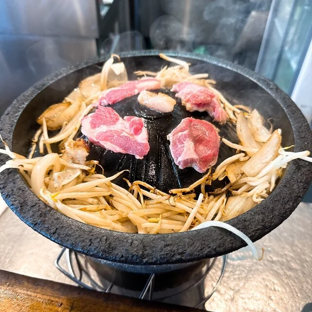 小樽ジンギスカン倶楽部 北とうがらし 出抜小路店 - 小樽（ジンギスカン）の写真