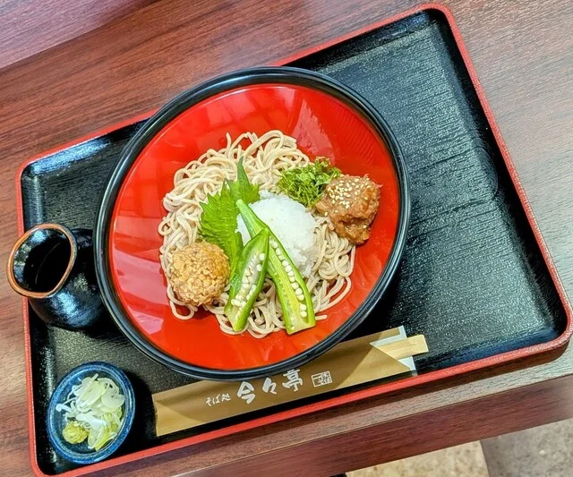 そば処 今々亭 - 青葉（そば）の写真