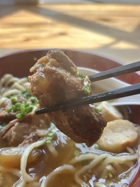 沖縄 有珠のそば - 青葉（沖縄そば）の写真