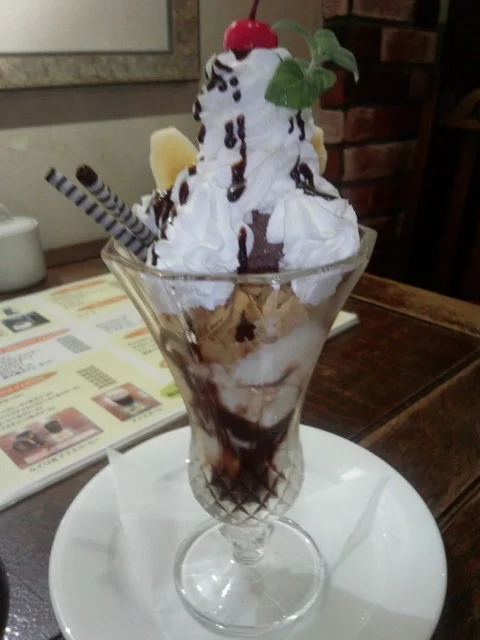 詩瑠絵燈（シルエット） - 新富士（カフェ）の写真