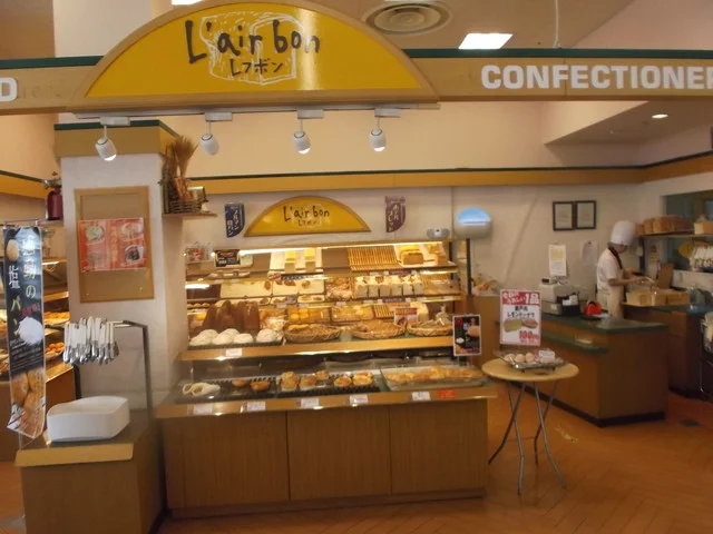 レフボン 神楽店 - 旭川（パン）の写真