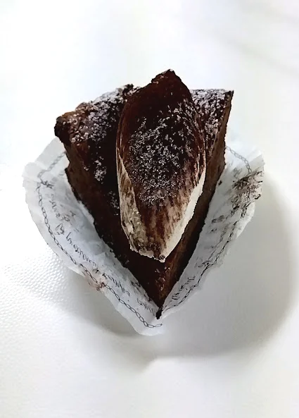 パティスリー アーベーラシーヌ（PATISSERIE A.B RACINES） - 糸井（ケーキ）の写真